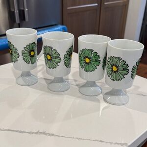 vintage mcm green daisy pedestal cups / mugs #6339